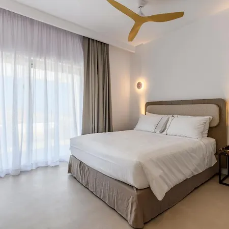 Muro 4* אורנוס