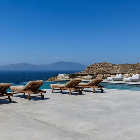 מלון דירות Muro 4*